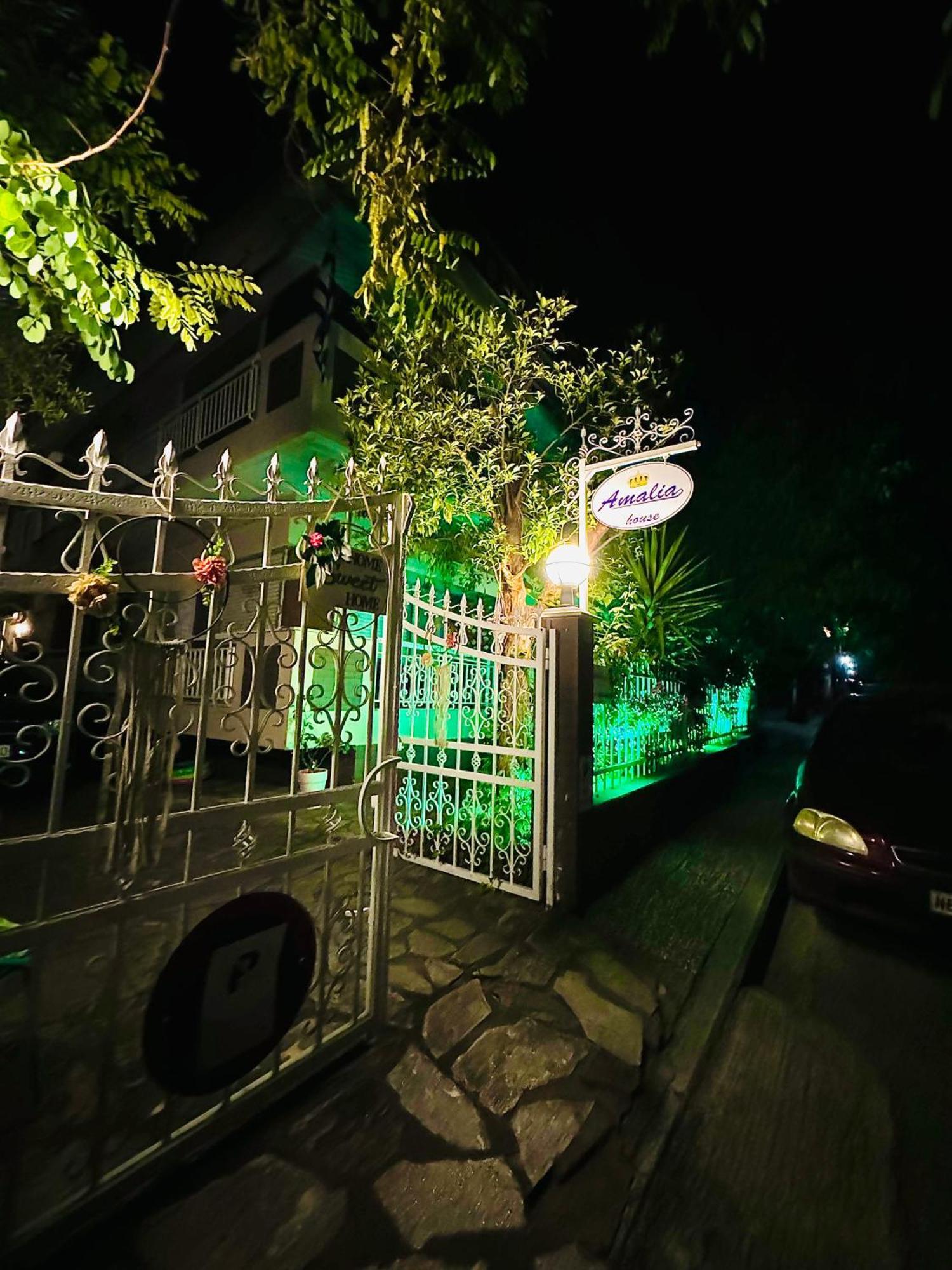 Amalia House Apartment Nea Kallikrateia Ngoại thất bức ảnh